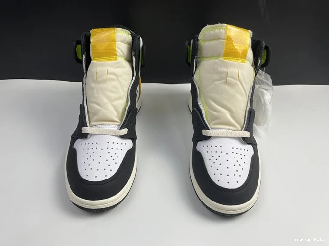 University Jordan1 StreetReady White Volt Black 555088-118 497 Gold 0522